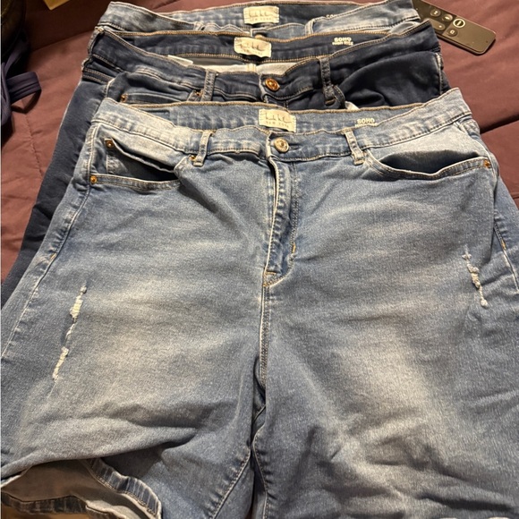 Nicole Miller High Waist Denim Shorts in Light and Dark Blue SOHO high rise. - Picture 1 of 4